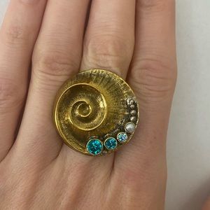 MARS AND VALENTINE shell cocktail ring